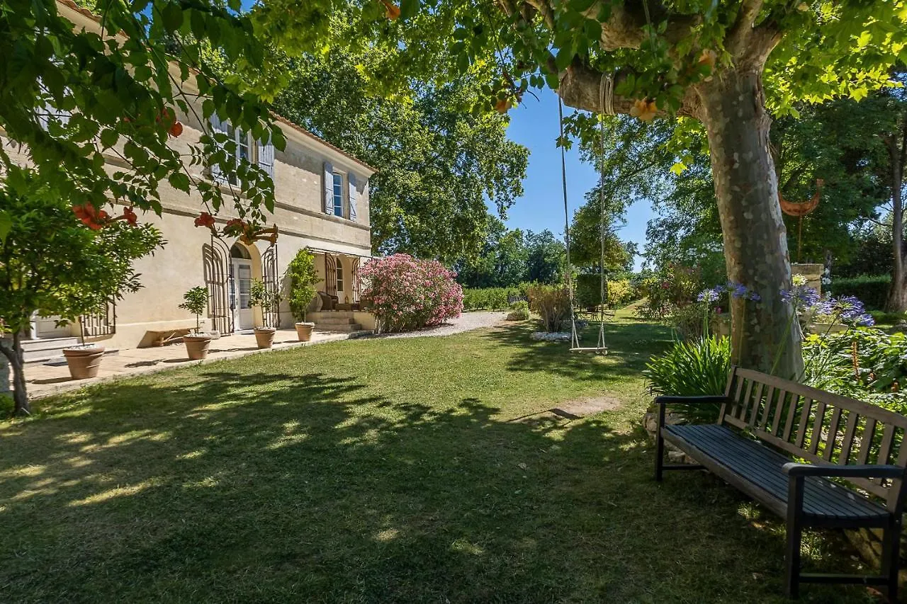 Mas De Capelou Bed & Breakfast Avignon