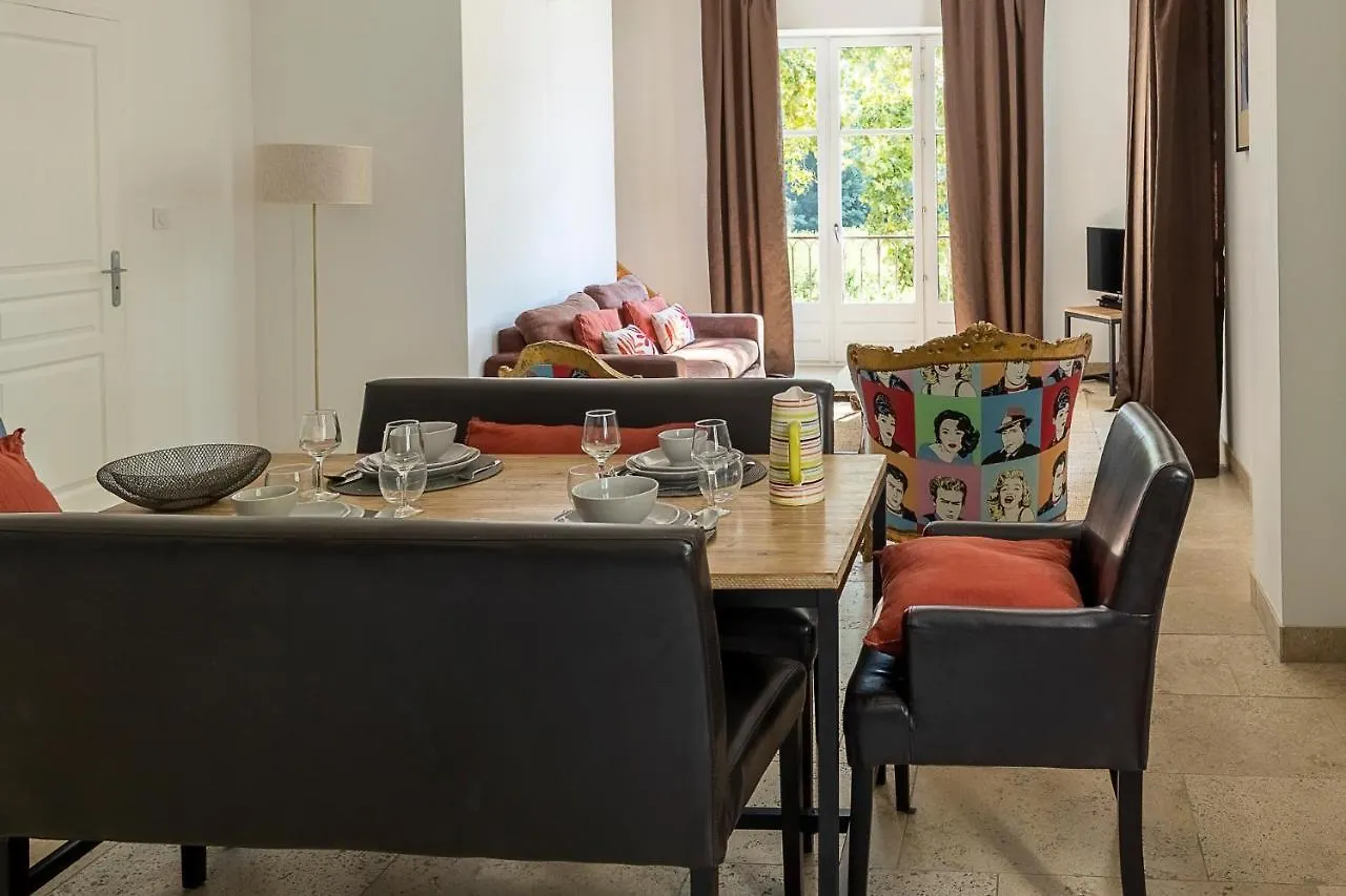 Mas De Capelou Bed & Breakfast Avignon