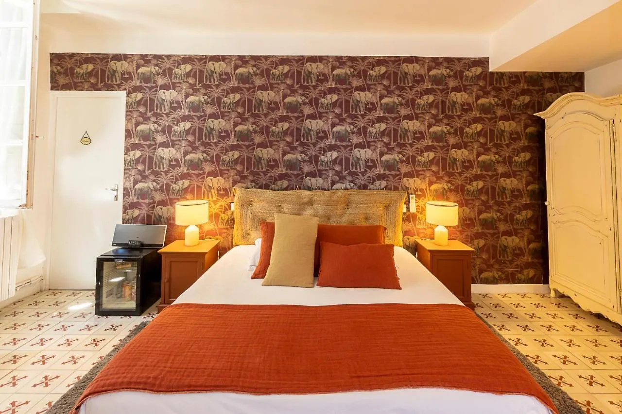 Mas De Capelou Bed & Breakfast Avignon